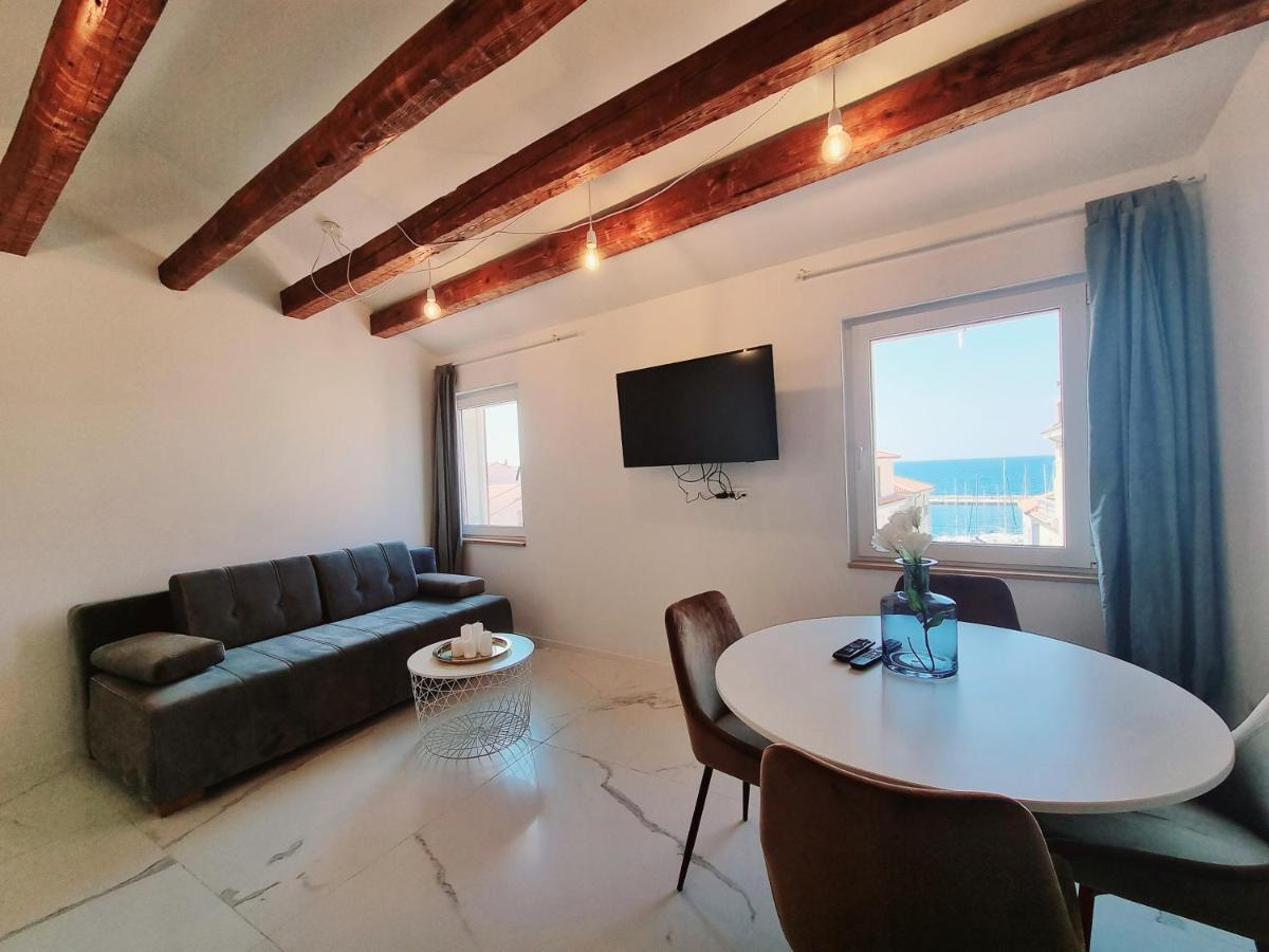 As Deluxe Apartments Πιράν Εξωτερικό φωτογραφία