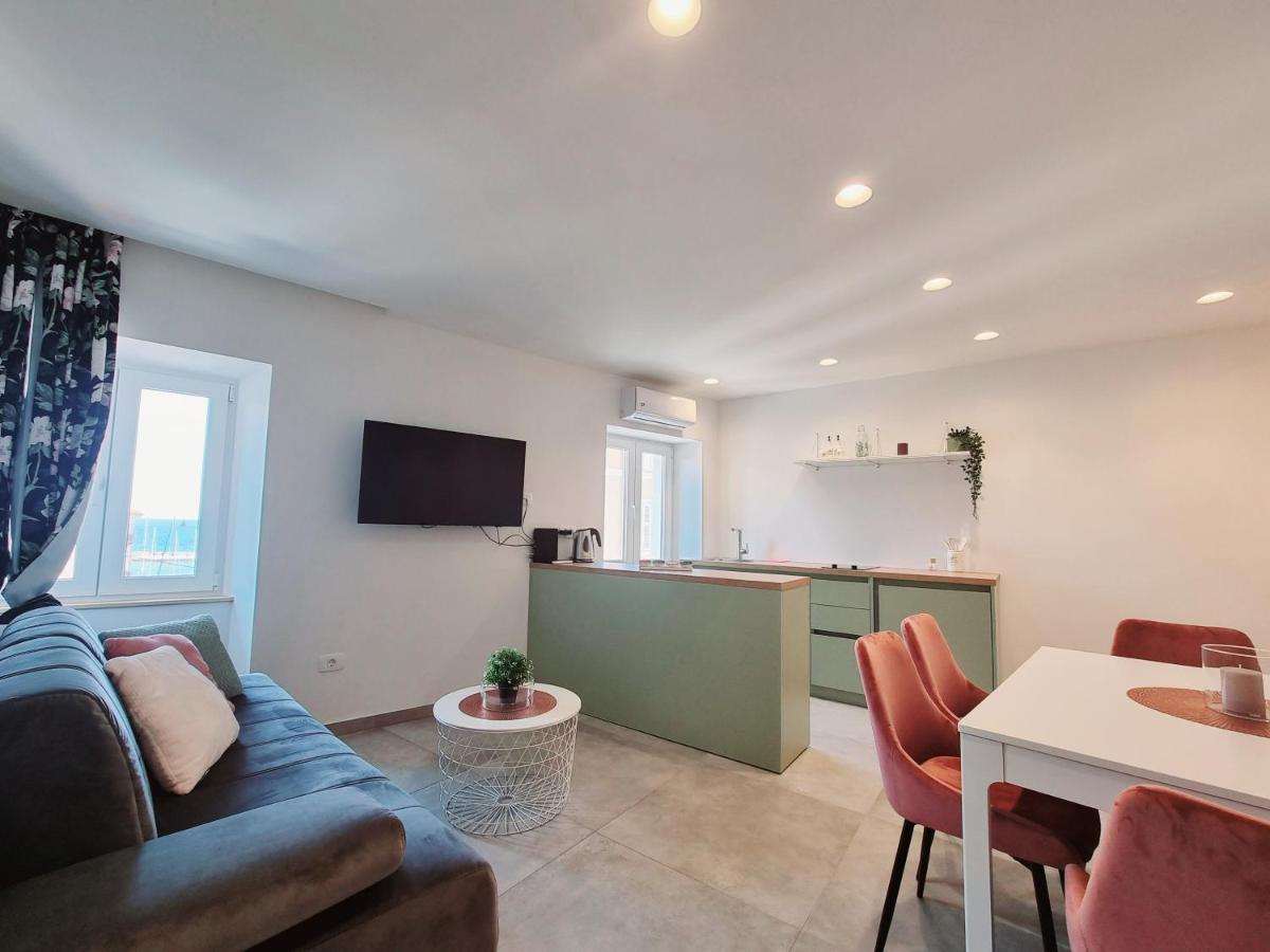 As Deluxe Apartments Πιράν Εξωτερικό φωτογραφία