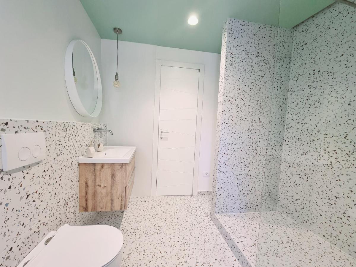 As Deluxe Apartments Πιράν Εξωτερικό φωτογραφία