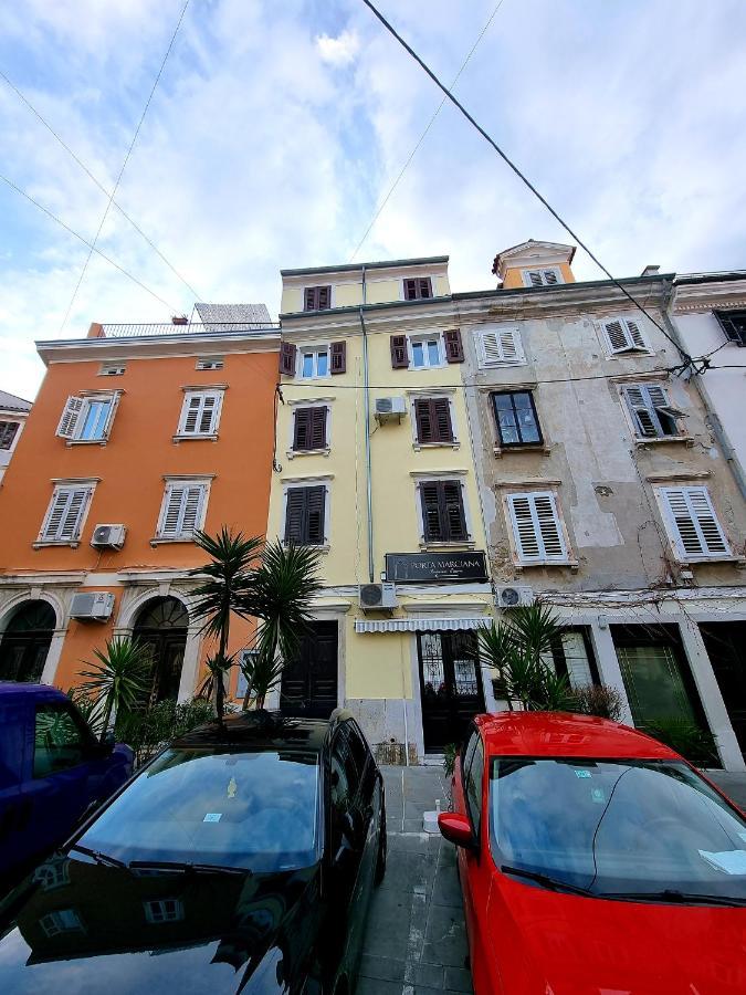As Deluxe Apartments Πιράν Εξωτερικό φωτογραφία