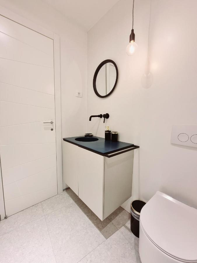As Deluxe Apartments Πιράν Εξωτερικό φωτογραφία