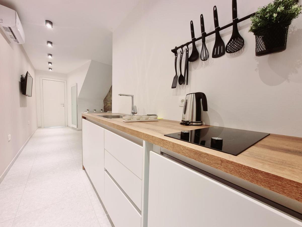 As Deluxe Apartments Πιράν Εξωτερικό φωτογραφία