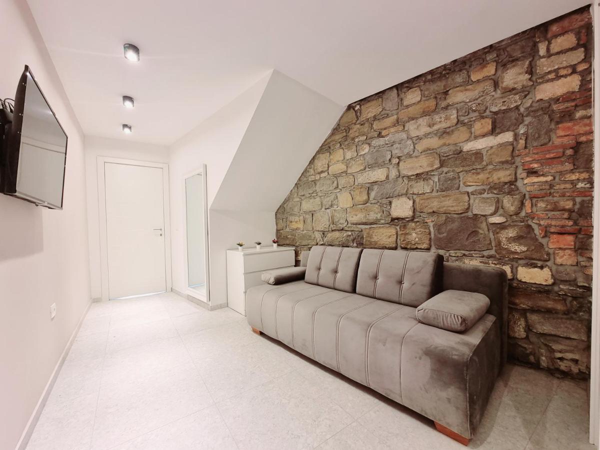 As Deluxe Apartments Πιράν Εξωτερικό φωτογραφία