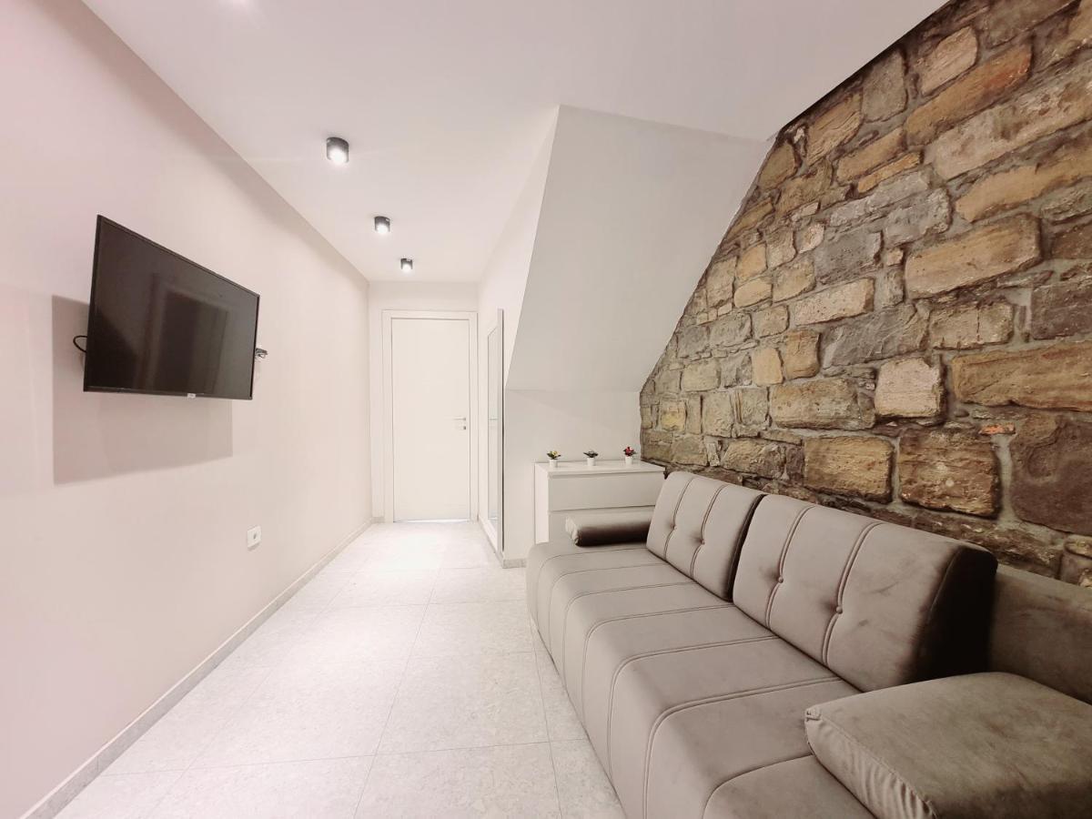As Deluxe Apartments Πιράν Εξωτερικό φωτογραφία